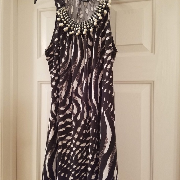 Shirt - Picture 3 of 5